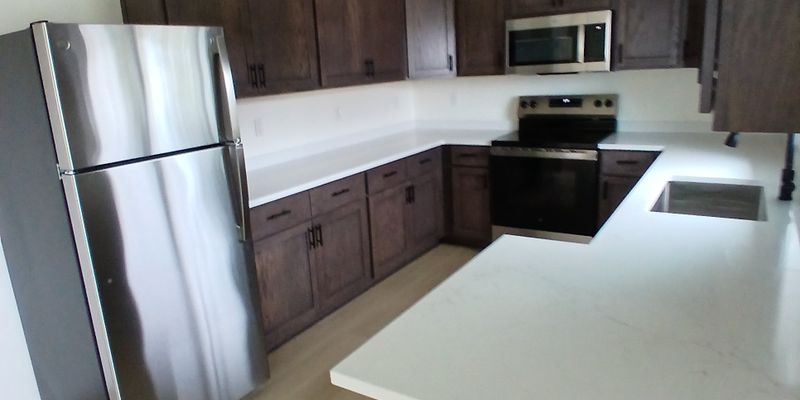 Long Beach Apartment: 1801 Pacific Ave N