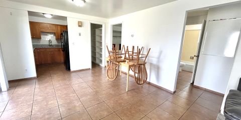 Pinnacle Unit C 3 Dining.JPG