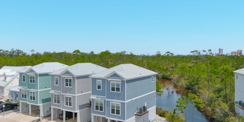 Orange Beach House: 24195 Pepper Ln