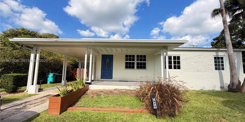 Biscayne Park House: 1075 NE 120th St