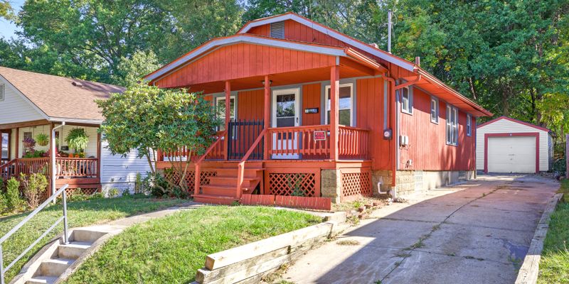 Akron House: 1417 Brandon Ave