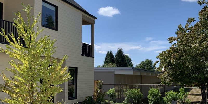 Portland House: 2403 Southeast 58th Avenue