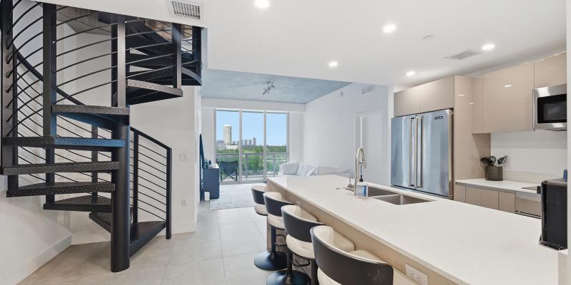 North Miami Beach House: 13800 Highland Dr