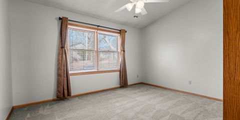 14-142 937 23rd Ave.jpg