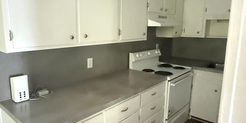 Martinsville Apartment: 940 Myrtle Rd
