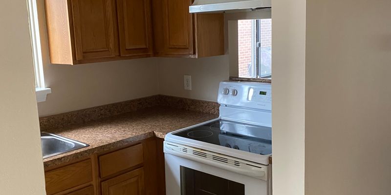 East Rochester Townhome: 216 Magnolia Ave