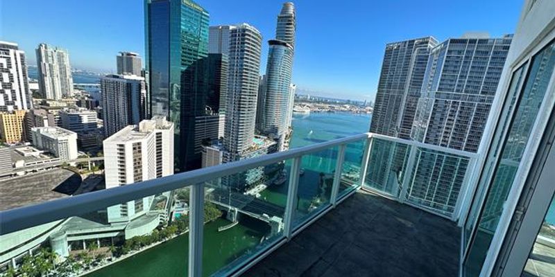 Miami Condo: 41 SE 5 st