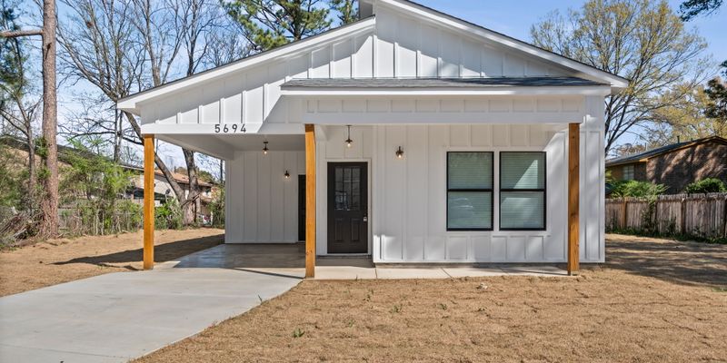 Memphis House: 5694 Myers Rd