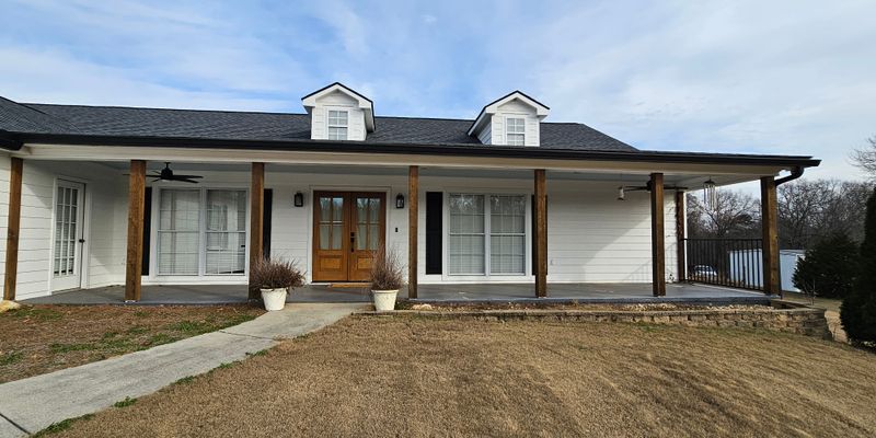 Auburn House: 1225 Old Hog Mountain Rd