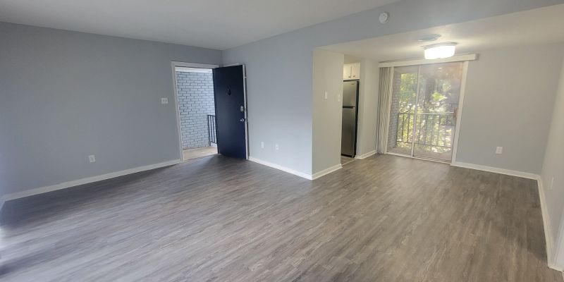 Jackson Apartment: 225 W McDowell Road
