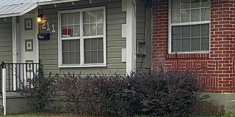 Tallahassee Apartment: 211 Jakes & Patterson St