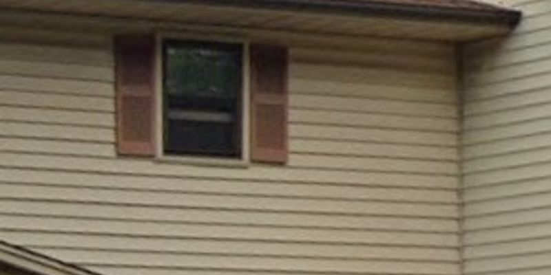 Hickory Apartment: 873 4th St Dr NW