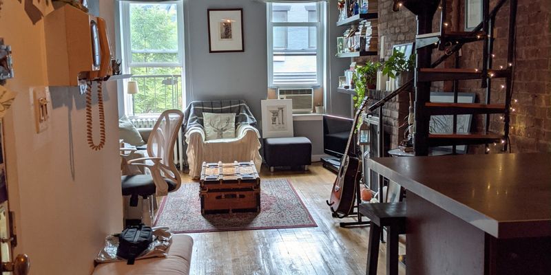 New York Apartment: 309 West 21st Street