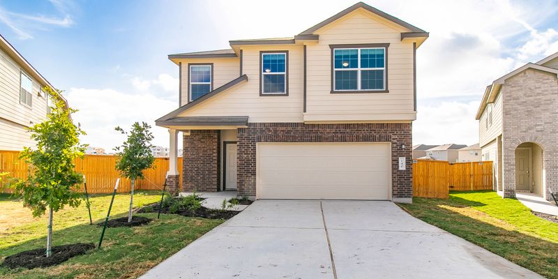 Jarrell House: 140 Joe Kidd Ln