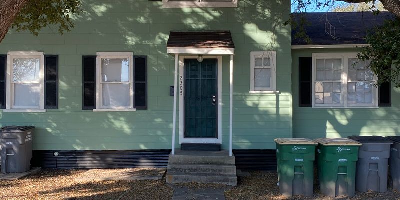 Victoria Multiplex: 2303 N Louis St