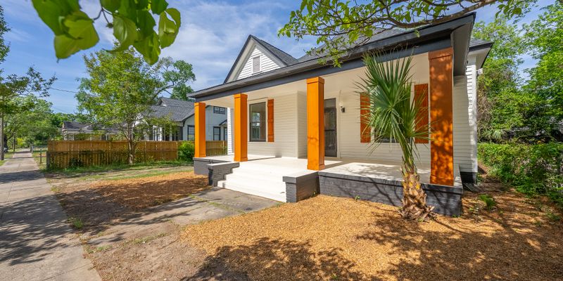 Columbus Apartment: 2807 Beacon Ave