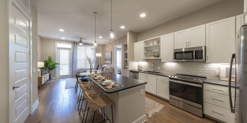 Stafford Apartment: 13000 S Kirkwood Rd