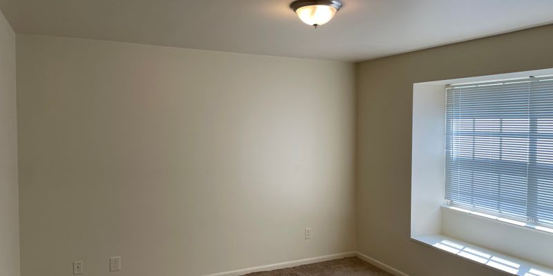 Fairfield Apartment: 904 Milstead Rd