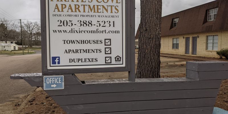 Winfield Apartment: 475 Tahoe Rd