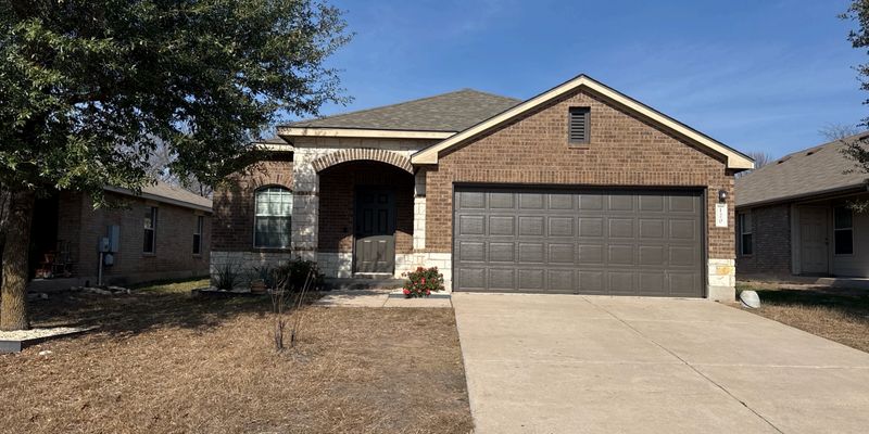 Leander House: 120 Snowy Egret Ln