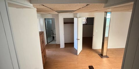 7001 S Vernon BF (4).jpeg