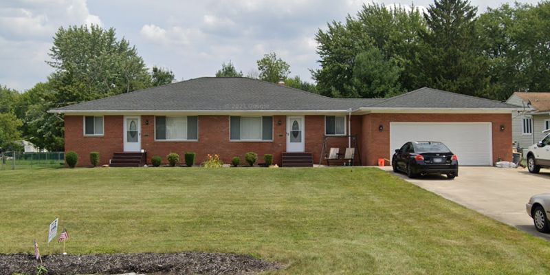 Strongsville Apartment: 8041 Wesley Dr