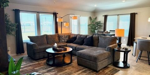 Cascade Hill Home Living Area 2.jpg