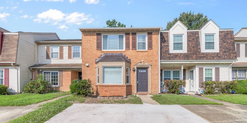 Virginia Beach House: 911 Wilcher Way