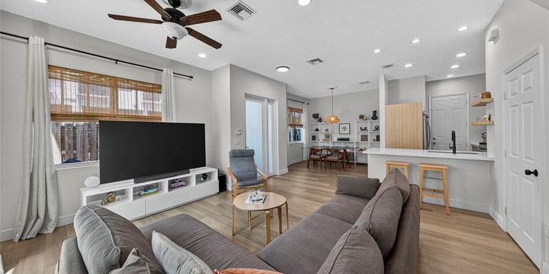 Pompano Beach House: 15 NE 20th Ave