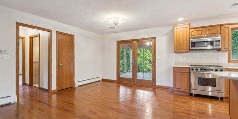 05-113 306 Virginia St.jpg