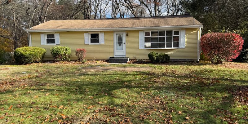 Elizabeth House: 164 Elizabeth Ave