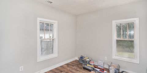 209 Sunset Drive-21.jpg