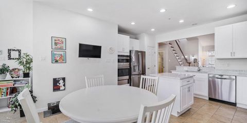 Kitchen 3.jpeg
