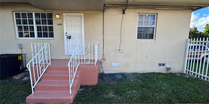 Miami House: 1220 NW 53rd St