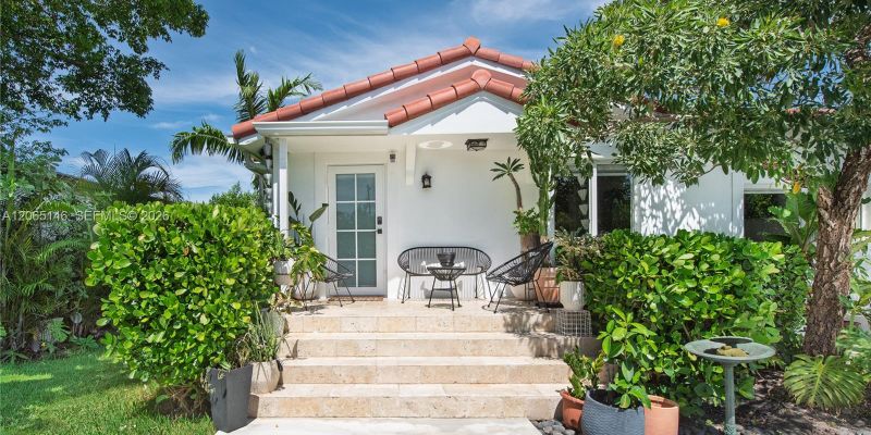 Miami House: 1450 SW 20th Ave #1450