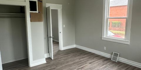 BZR - 603 Chestnut St - Listing Photos (2).png
