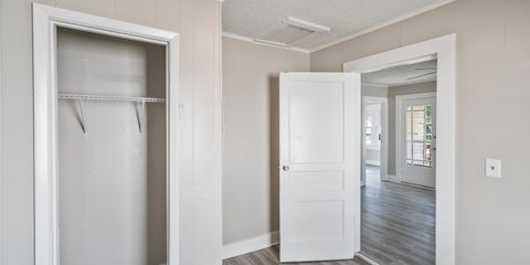 403 McKenna Street-16.jpg