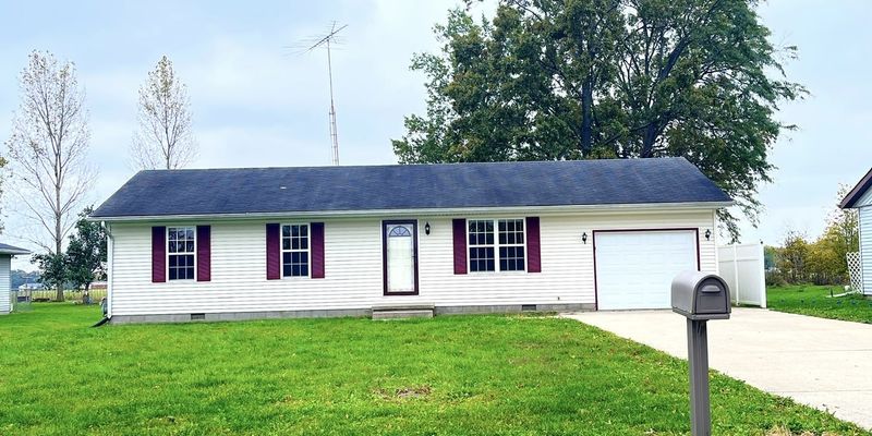 Effingham House: 14103 Southwind Dr