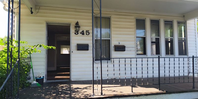 Fort Wayne Apartment: 345 Kinnaird Ave
