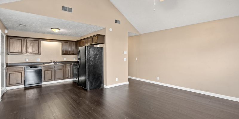 Murfreesboro House: 1576 Chariot Dr