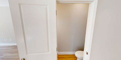 1016-Moen-Loop-Myrtle-Half-Bath.jpg
