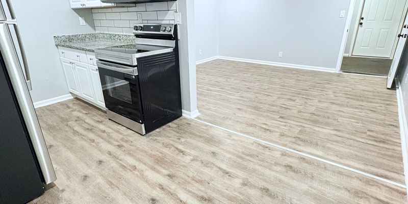 Louisville Apartment: 3714 Freedom Way