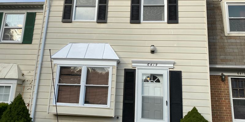 Glen Burnie House: 6415 Lamplighter Ridge