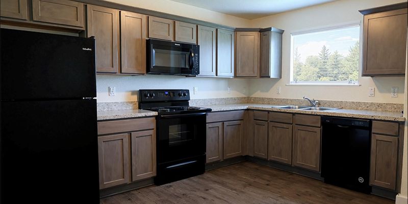 Spring House: 21155 Gosling Road, Unit 8A