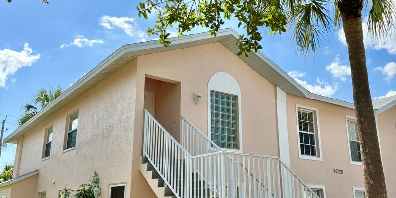 Bonita Springs House: 26728 Little John Ct #7