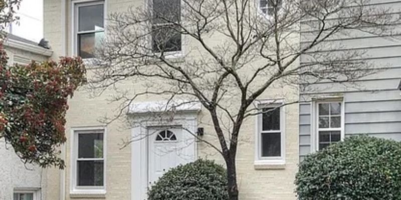 Augusta House: 801 Monte Sano Ave