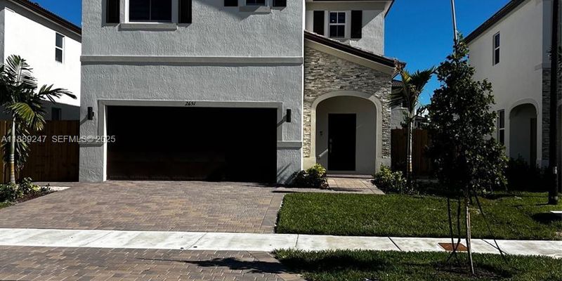 Homestead House: 2651 SE 24th Dr