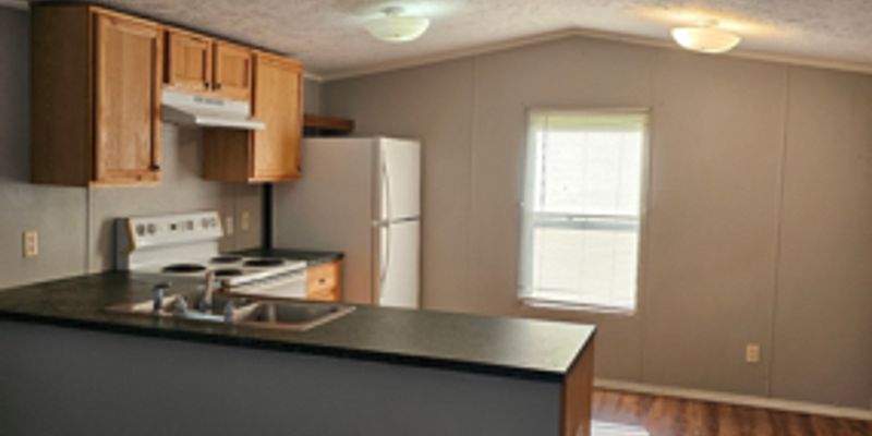 Oliver Springs House: 106 Little Brushy Rd