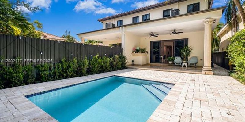 Miami House: 3141 Day Ave