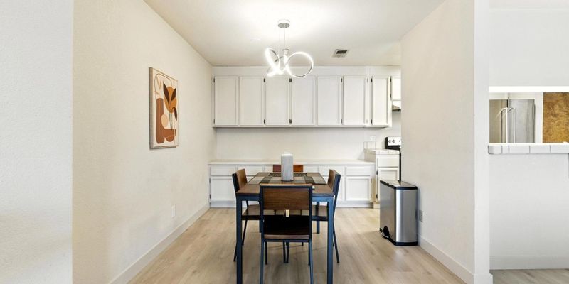 San Leandro House: 1400 Carpentier St #APT BQ281923L